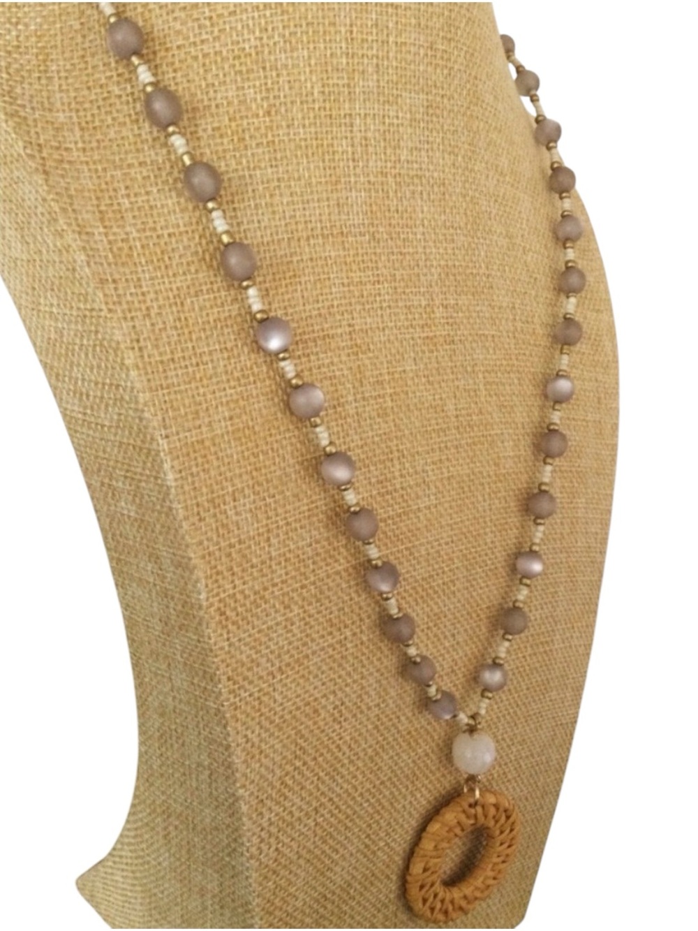 CHARMING CHARLIE Boho Moonglow Lucite, White Quartz & Rattan Pendant Necklace - Picture 6 of 10